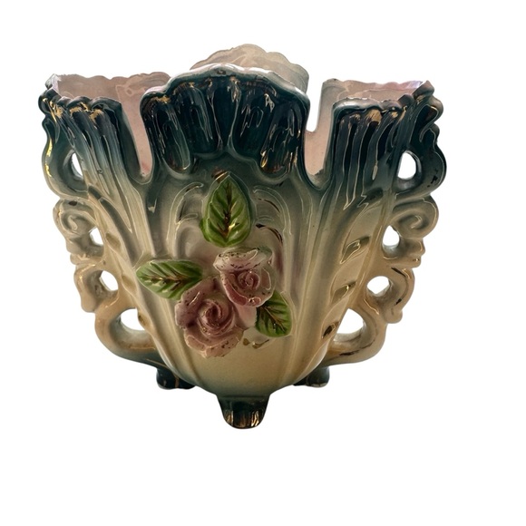 Vintage Three Dimensional Flower Vase